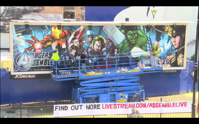 Live Graffiti via Live Tweets