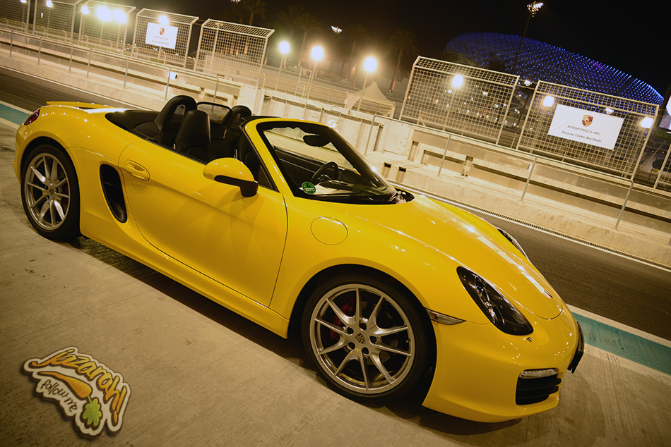 The Porsche Experience on Yas Marina Circuit