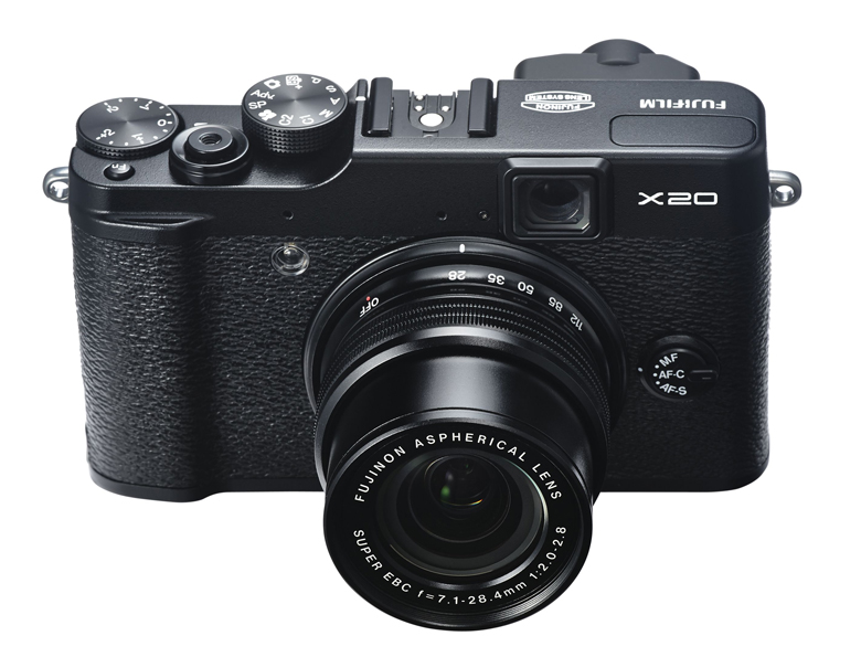 FUJIFILM Launches the New X20 Camera in the UAE Reconnecting Style with Substance