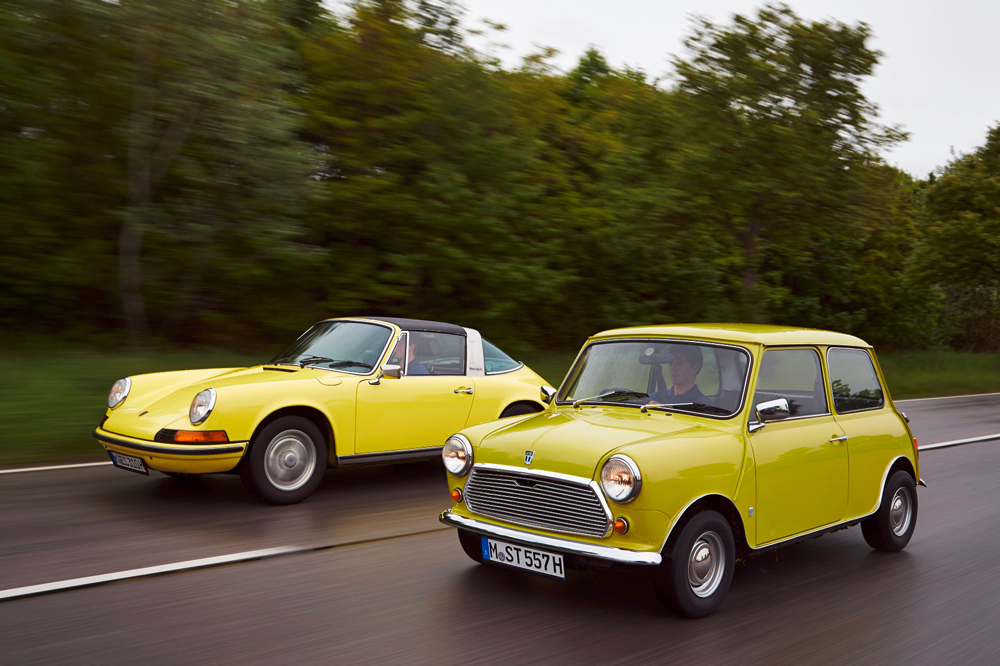 Forever young: The classic Mini congratulates the Porsche 911 on its 50th birthday