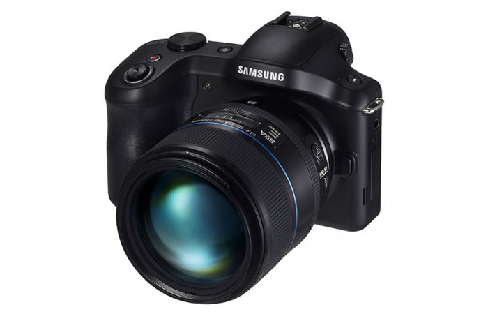 Samsung-00_EK-GN120_006_black_Standard_Online