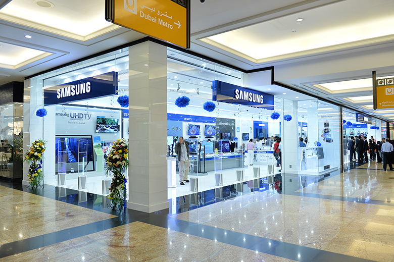 Jacky’s and Samsung inaugurates new shop at Mall of the Emirates