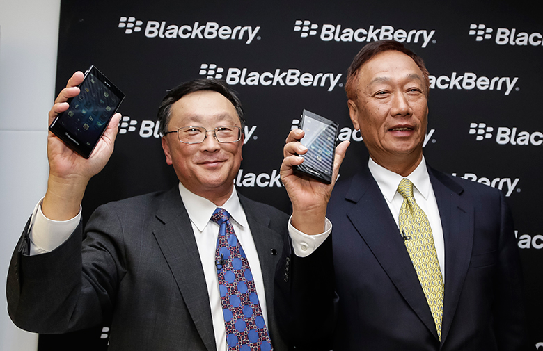BlackBerry Unveils New Flagship BlackBerry 10 Smartphone Designed to Deliver the Full Classic QWERTY Experience