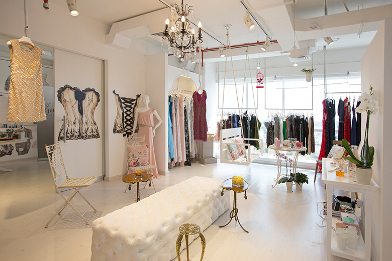 theDRESSroom.com debuts its offline showroom in Dubai