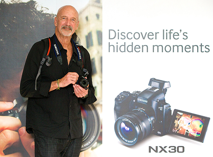 Samsung launches the NX30 camera in UAE